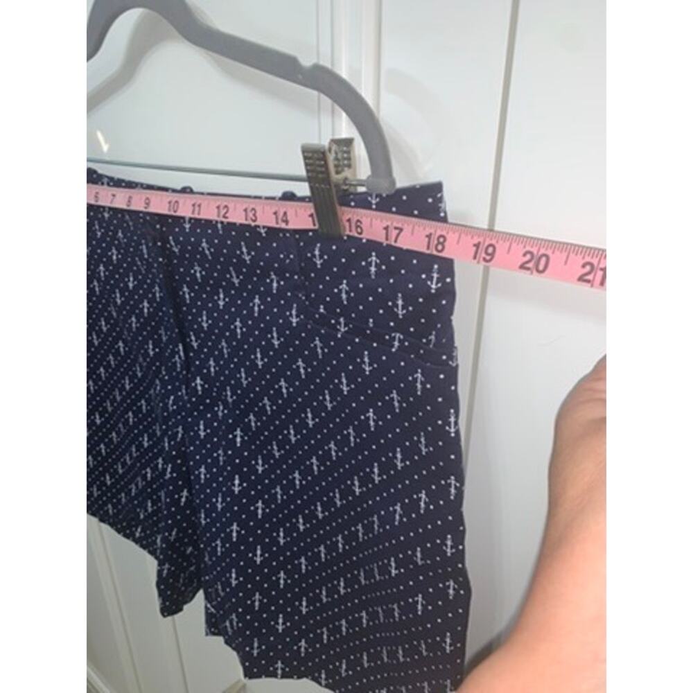 Talbots Women's Petite Size‎ 14P Navy Anchor Print Bermuda Shorts - Picture 6 of 8